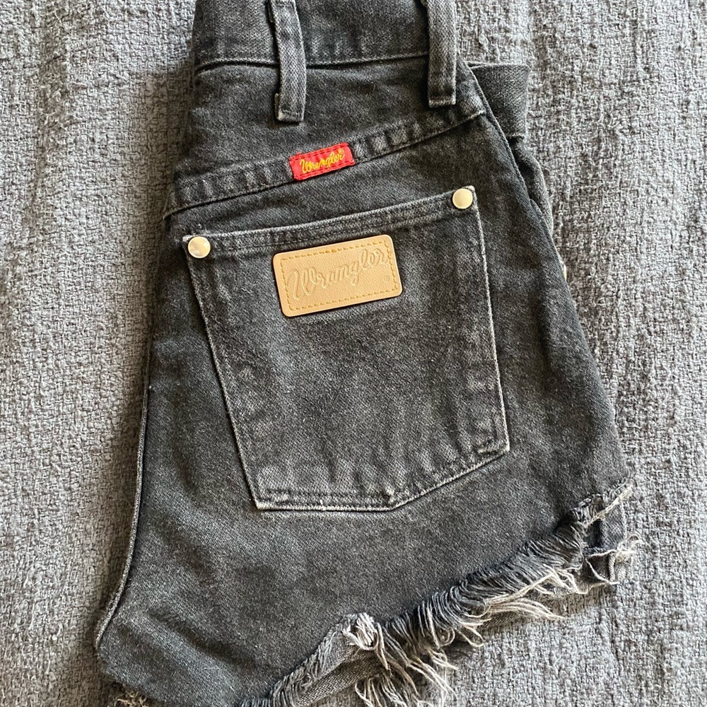 Wrangler cut offs, high waisted shorts